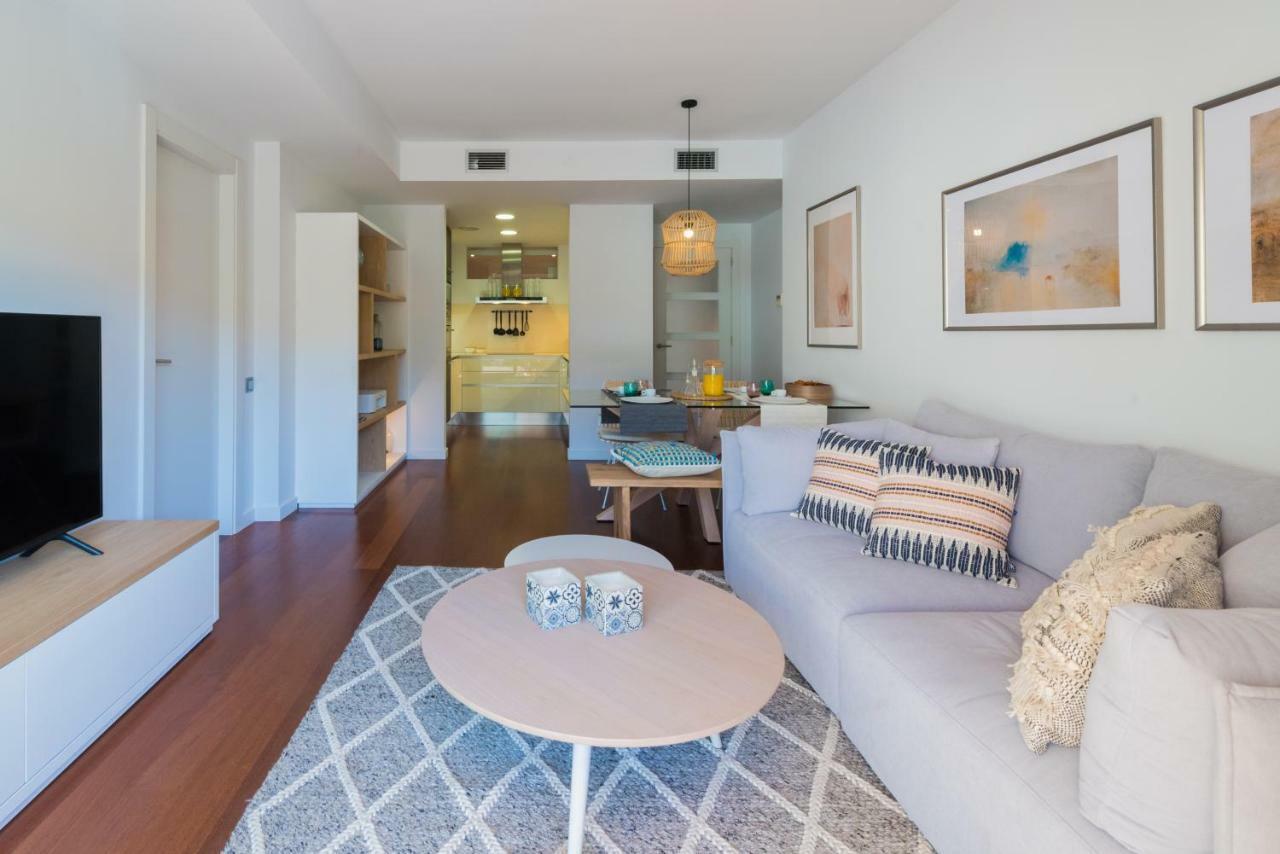 Petit Luxe L'oasi D'egara Apartment