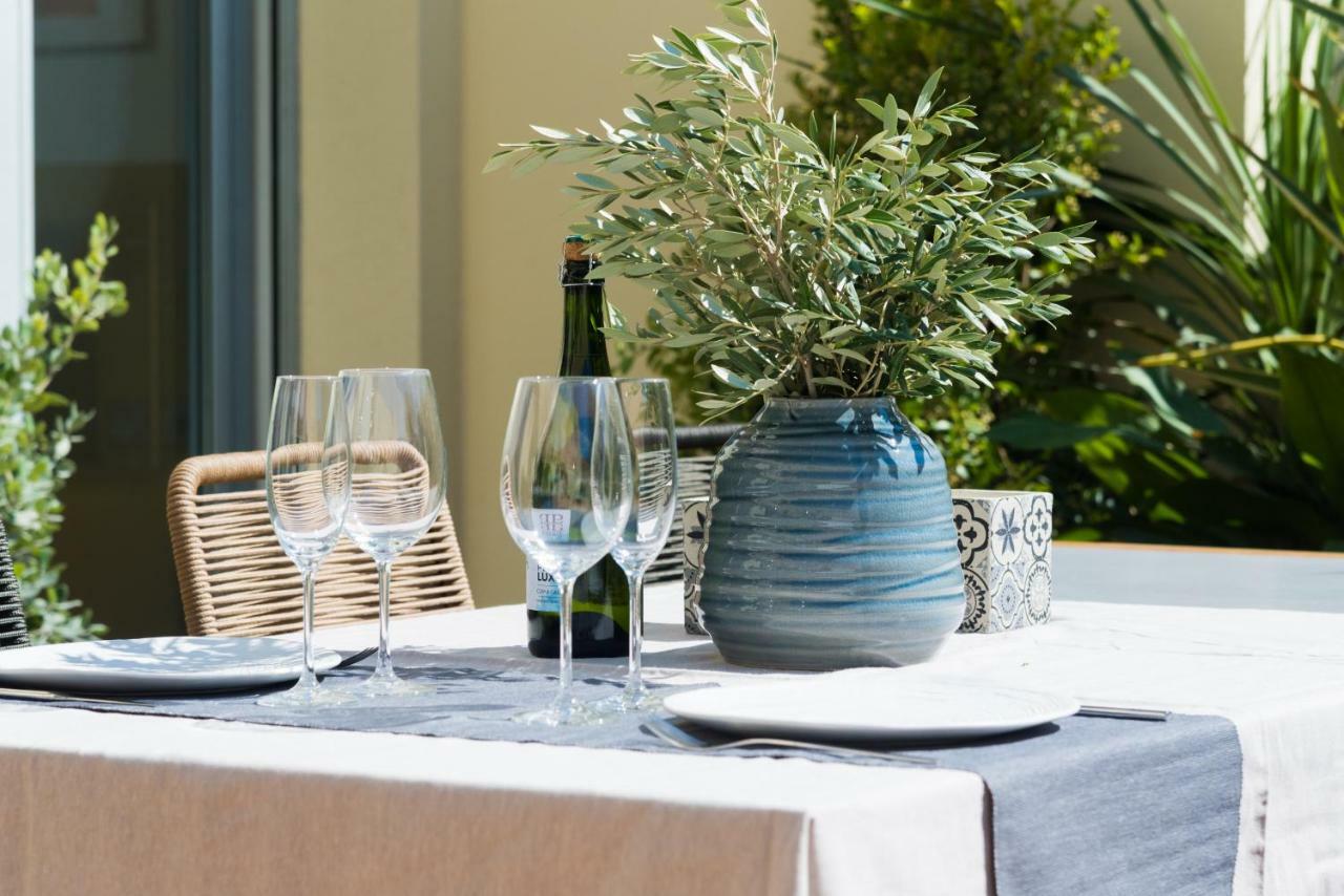 Petit Luxe L'oasi D'egara Apartment